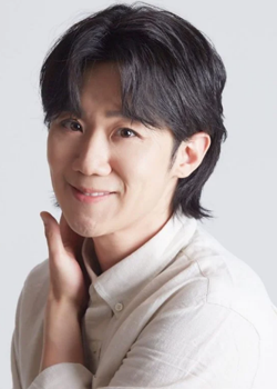 Kim Hae Woong (1990)