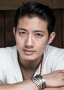 Pae Arak Amornsupasiri (1984)