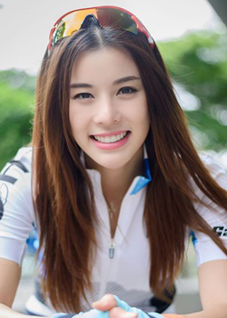 Aroonnapa Panichjaroon (1990)