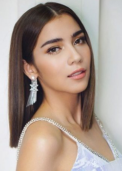 Gina Virahya Pattarachokchai (1992)