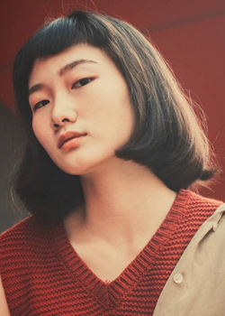 Guide Sutina Laoamnuaichai (1990)