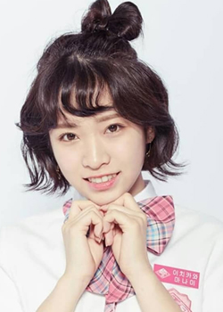 Ichikawa Manami (AKB48) (1999)