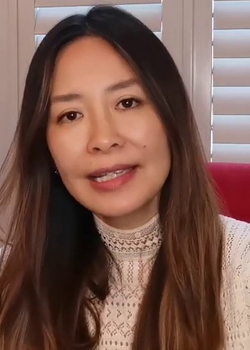 Jear Sarinrat Thomas