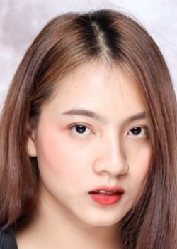 Khwan Khwanruedee Wongphat (1990)