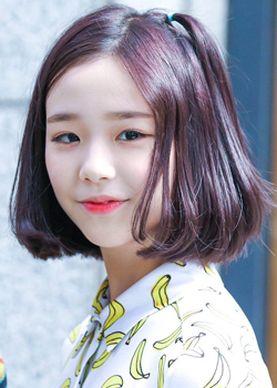 Kim Chae Yeon (2004)