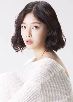 Kim Ha Kyeong (1992)