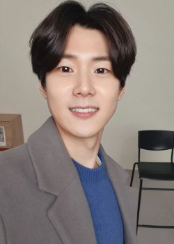 Kim Hee Joong (1990)