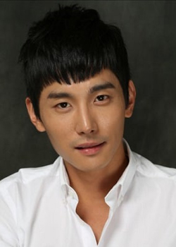 Lee Chang Joo (1989)