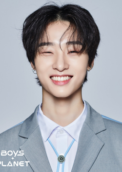 Lee Dong Geon (2005)