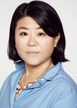 Lee Jeong Eun (1970)