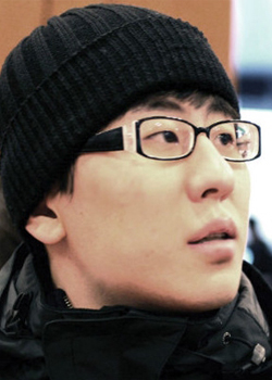 Lee Jeong Haeng (1979)