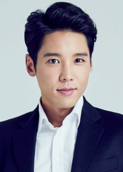 Lee Jeong Joon (1982)