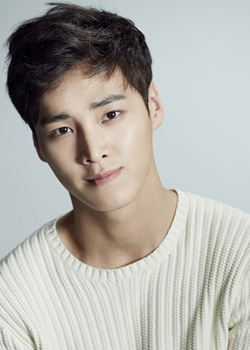 Lee Tae Hwan (1995)