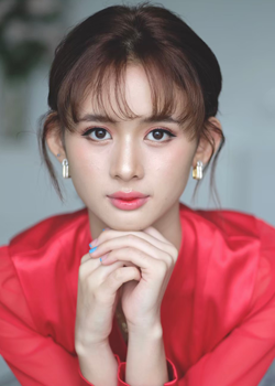 Maya Chanitcha Pimthong (2000)