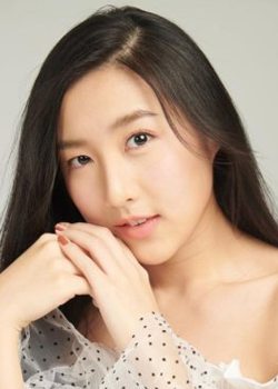 Memie Nutcha Laohalertchai (2001)