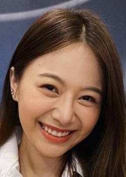 Minty Chuthikan Chawasathienphong (1995)