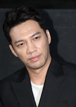 Moon Jong Won (1979)