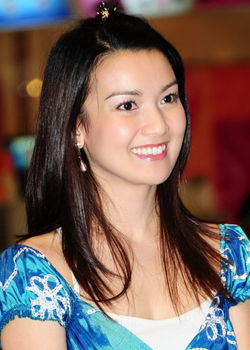 Thip Namthip Siamthong (1978)