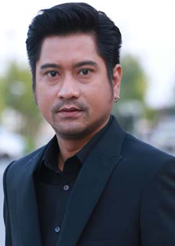 Noom Attaporn Teemarkorn (1973)