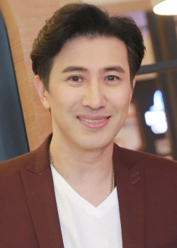 Num Kunchai Kumnerdploy (1969)