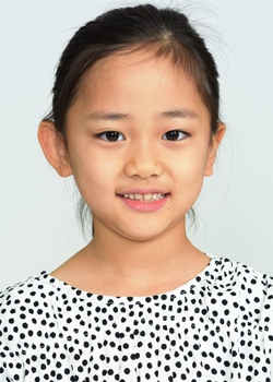 Ozawa Chihina (2013)