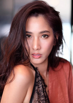 Pang Pichapat Mahathityakul (1982)