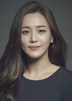 Park Hye Na (1982)