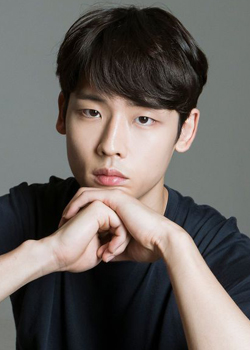 Park Jeong Woo (TREASURE) (2004)