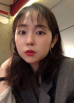 Park Ji Yeong (1990)