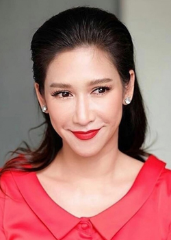 Piyathida Mittiraroch (1975)