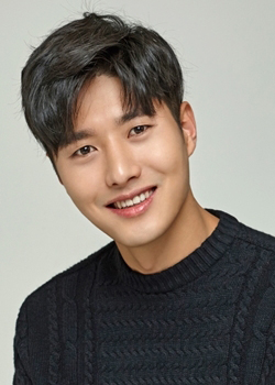 Shin Jeong Yoon (1985)