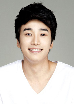 Shin Woo Keum (1988)