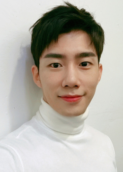 Son Woo Hyeon (1989)