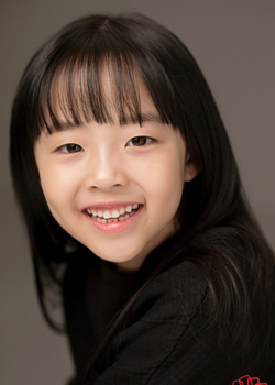 Song Ji Woo (2012)
