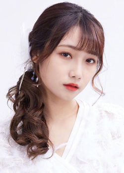 Song Xin Ran (SNH48) (1997)