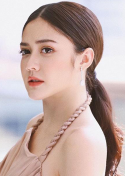 Stephanie Lerce (1993)