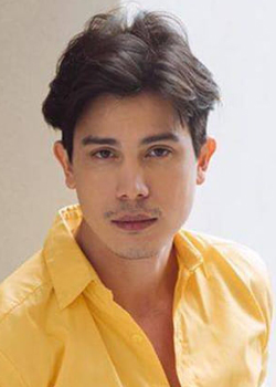 Sunny Si Suwanmethanont (1981)