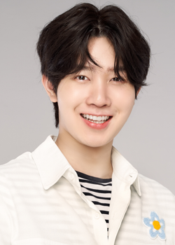 Yim Pharinyakorn Khansawa (2000)