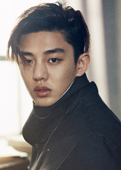 Yoo Ah In (1986)