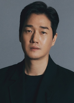 Yoo Ji Tae (1976)