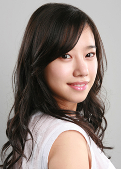 Yoo Shin Ae (1988)