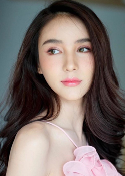 Yoshi Rinrada Thurapan (1997)