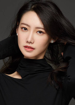 Yue Qing Ying (1990)